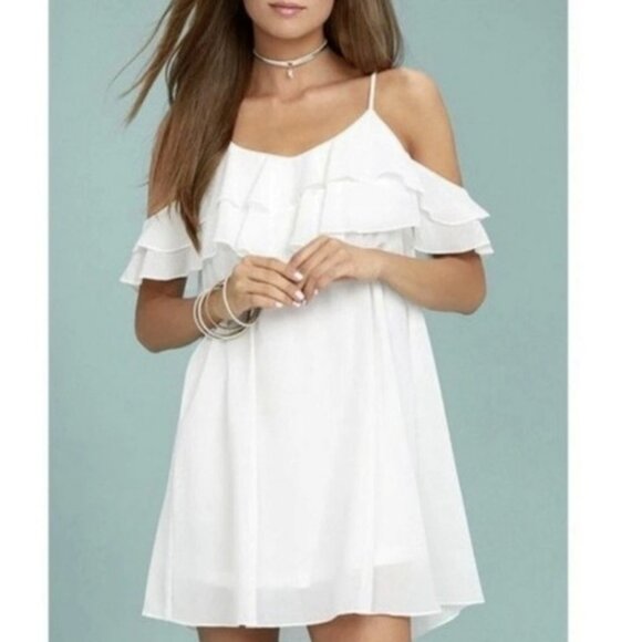 Lulus Dresses & Skirts - Lulus Women's White Mini Dress Size Medium Sheer Lined Formal Evening Cocktail
